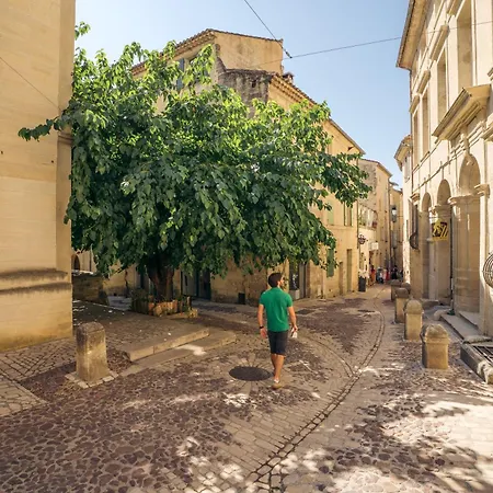 شقة Sur Les Toits D'uzes Yourhosthelper *