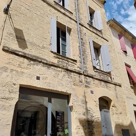 شقة Sur Les Toits D'uzes Yourhosthelper *