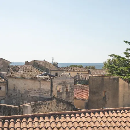 Sur Les Toits D'uzes Yourhosthelper شقة Uzès